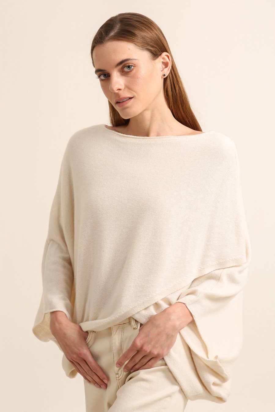 BEIGE CASHMERE AND WOOL PONCHO SWEATER BY NAIS PARIS