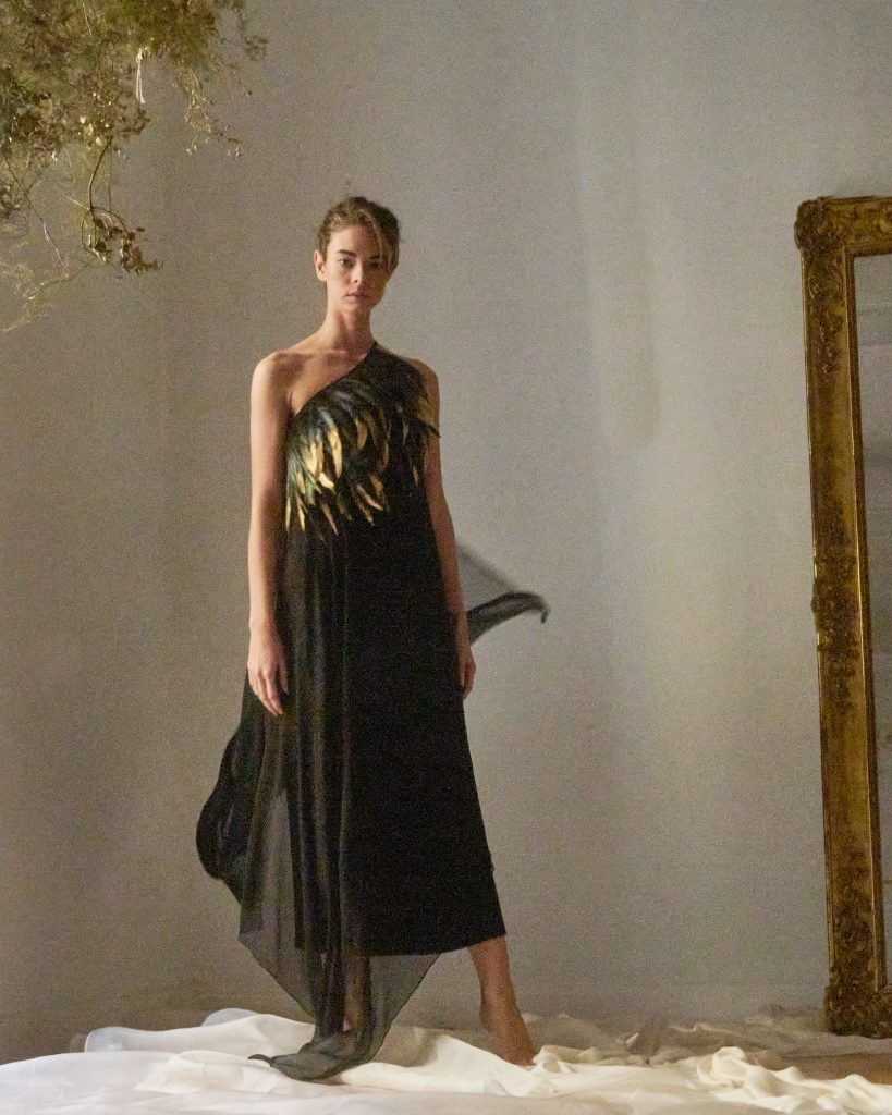 ELEGANT BLACK LONG DRESS WITH PAINTED FEATHER NECKLINE BY T.BA MADRID