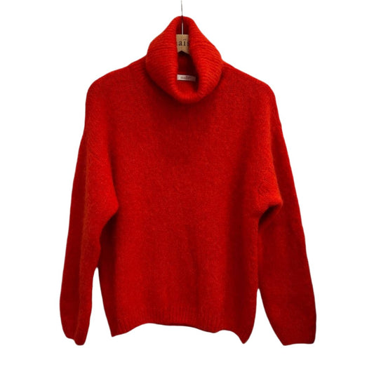 RED SUPERFINE ALPACA TURTLENECK SWEATER BY NAIS PARIS