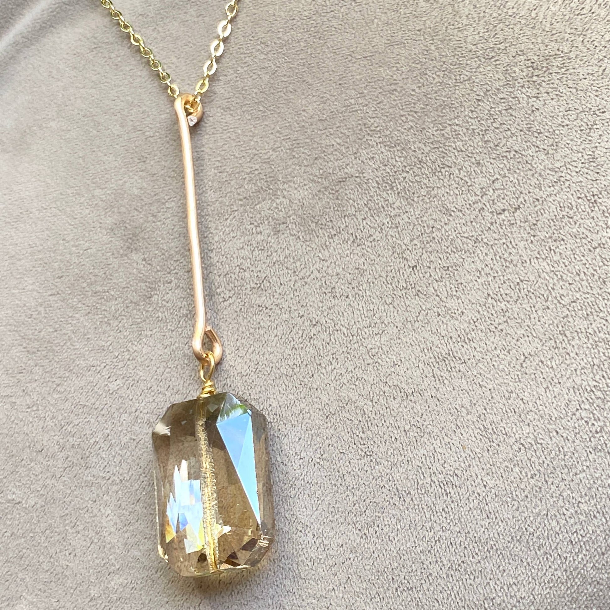 HANDMADE GOLD BAR AND LARGE CRYSTAL PENDANT NECKLACE