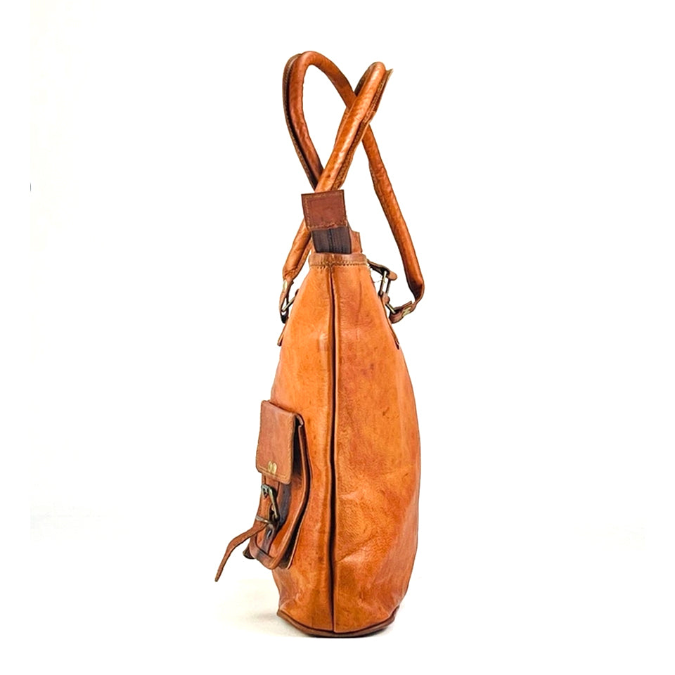 Le Papillon brown double pocket genuine leather saddle bag