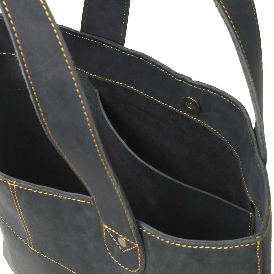 Le Papillon Peppa black leather tote bag