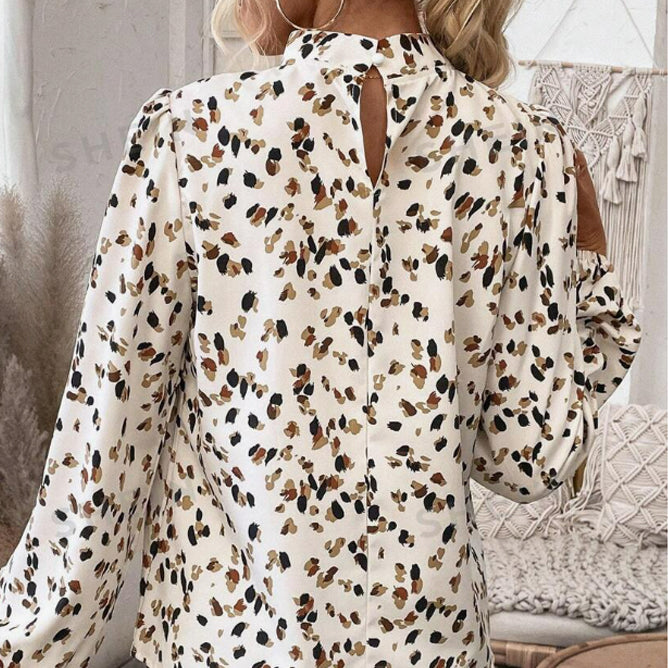 Longsleeved Leopard Brushstroke Patterned Button-Down Blouse in in White 