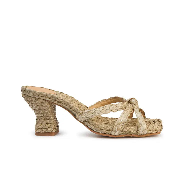 NANCY-STYLE NATURAL RAFFIA HEELED SANDAL BY BALTARINI, SPAIN - SIZE 9