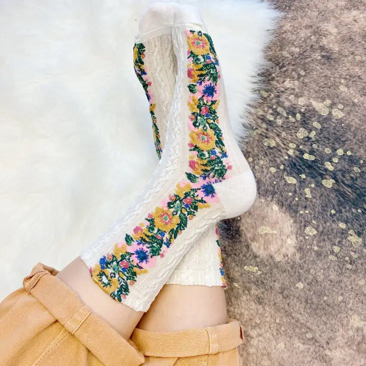 Elegant and cute floral pattern boutique socks