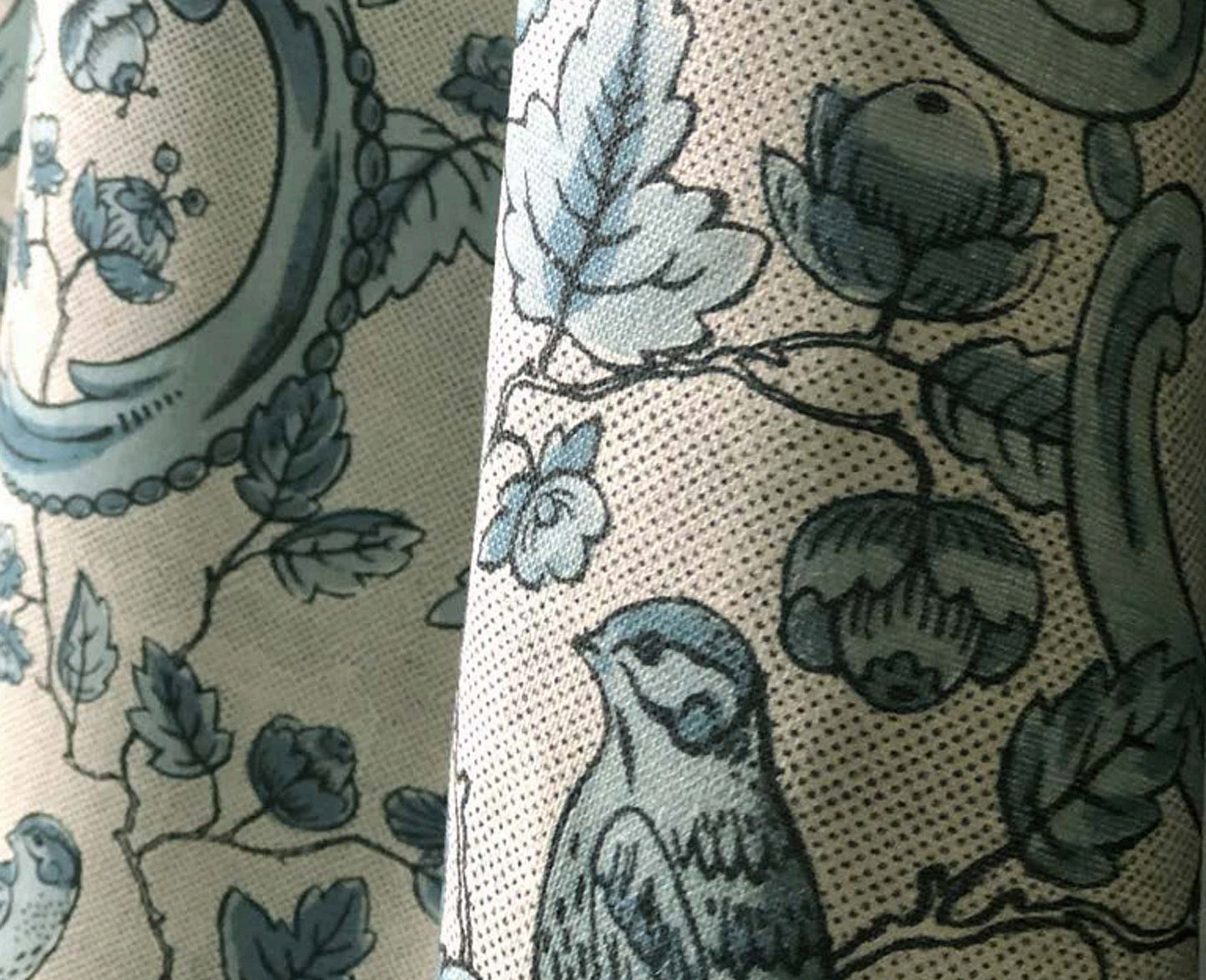 PAIR OF LARGE 16 x 24 LINEN PILLOW CUSHIONS - OISEAUX - FEUILLAGE - ACANTHI-BIRD THEME BY ANTOINETTE POISSON