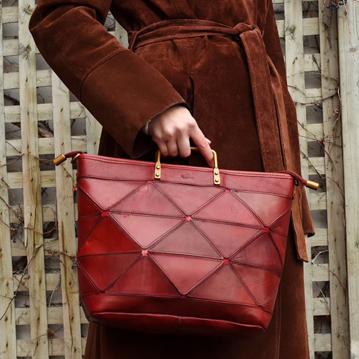 LARGE ORIGAMI STYLED GENUINE LEATHER TOTE IN BORDEAUX - HANDMADE IN CANADA BY UPPDOO